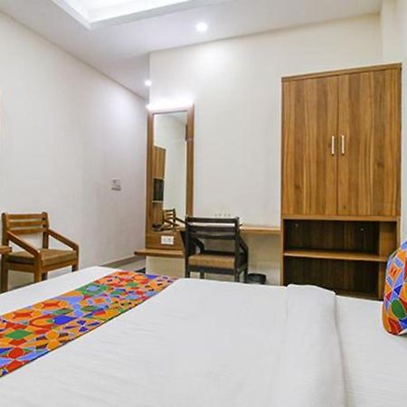 Fabhotel Silver Inn I Бопал Екстериор снимка