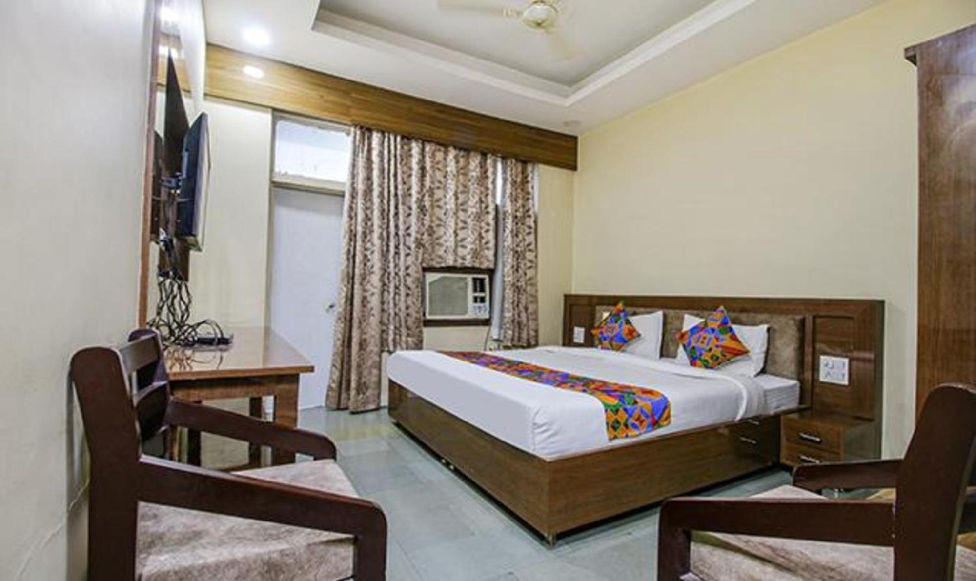 Fabhotel Silver Inn I Бопал Екстериор снимка