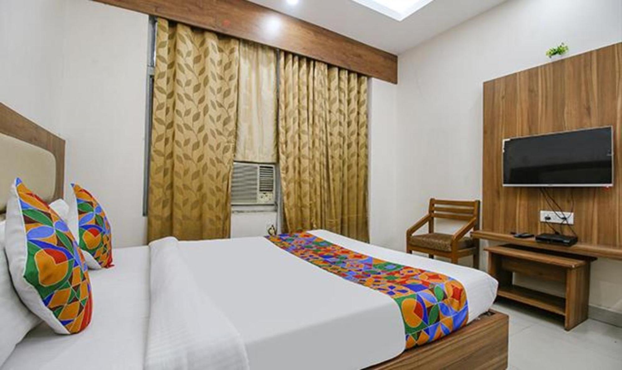 Fabhotel Silver Inn I Бопал Екстериор снимка